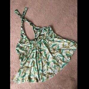 *V.M. Swimwear Top or Halter. 18W Flattering Style and Lines. Women's Size B11